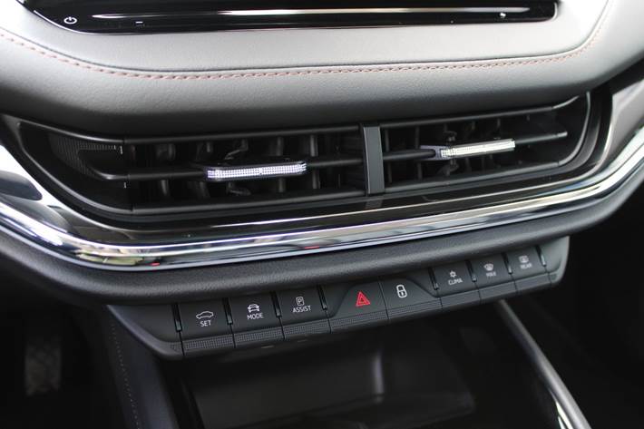 Grå Skoda Enyaq fra 2022