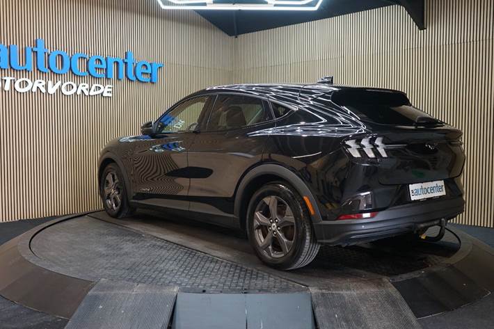 Sort Ford Mustang Mach-E fra 2022