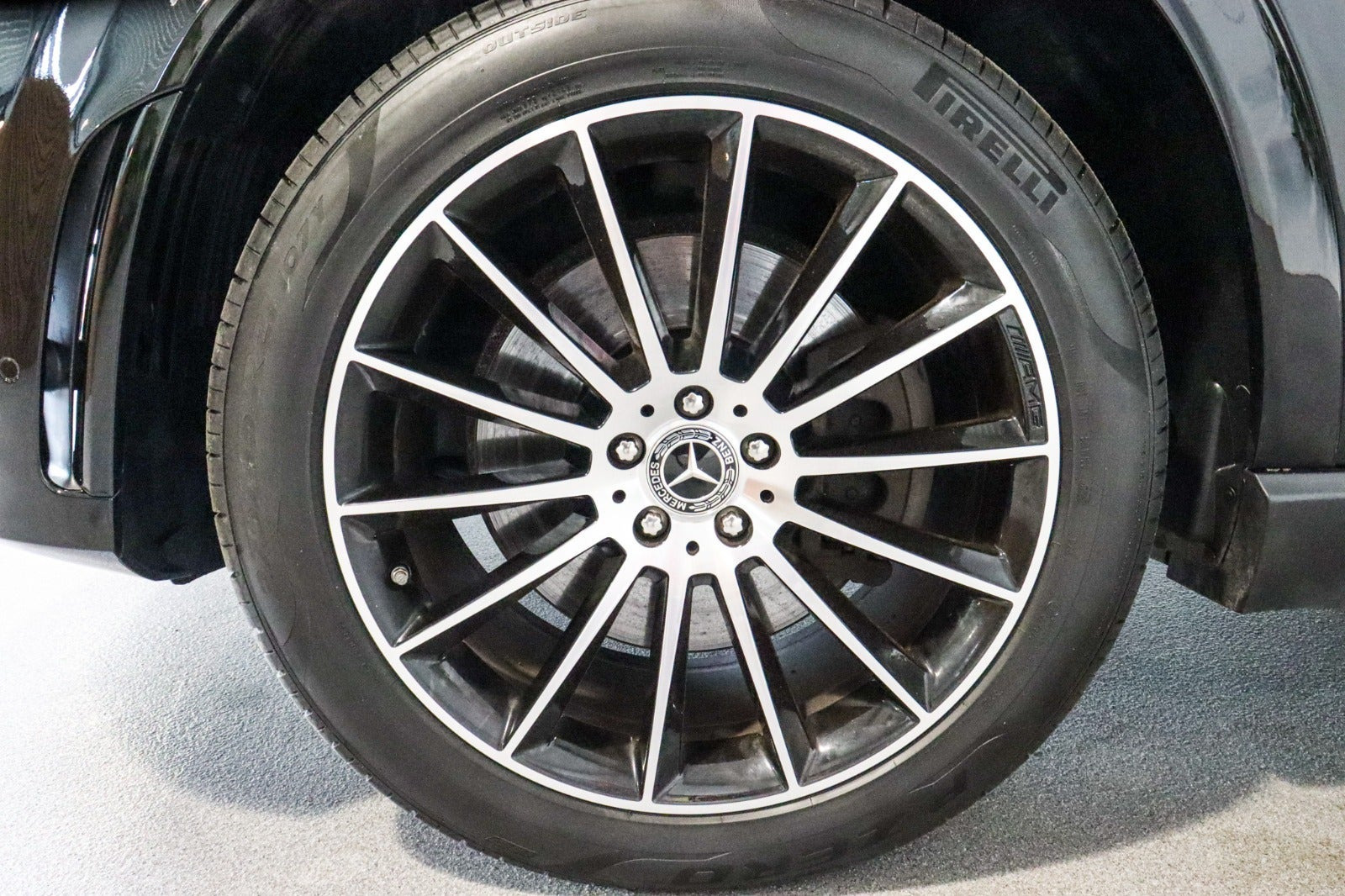 Sort Mercedes GLE350 de fra 2021