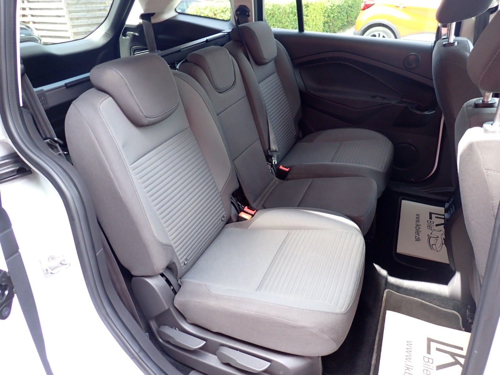 Hvid Ford Grand C-Max fra 2015