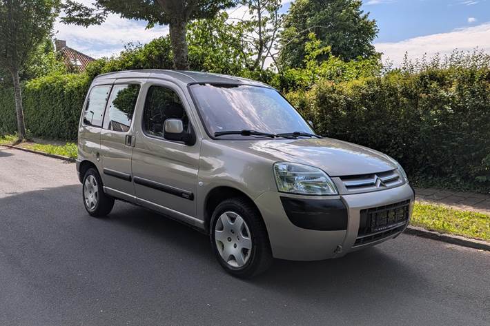 Brun Citroën Berlingo fra 2004