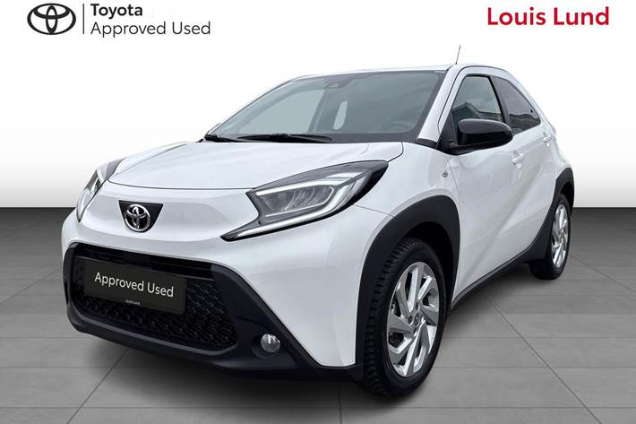 Hvid Toyota Aygo X fra 2025