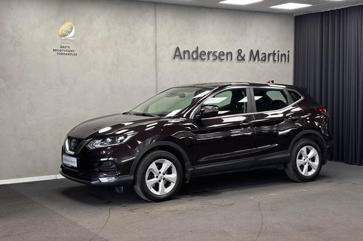 Sort Nissan Qashqai fra 2019