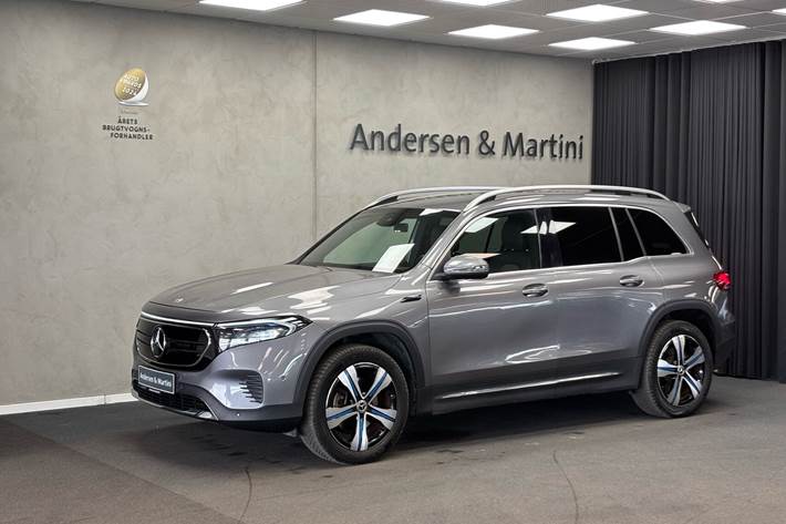 Grå Mercedes EQB 300 fra 2022