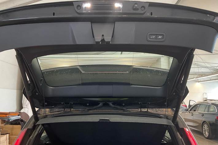 Sort Volvo XC40 fra 2023