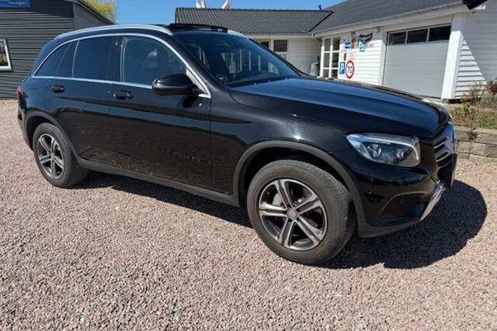 Sort Mercedes GLC250 d fra 2016