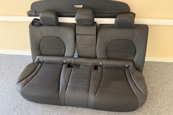 Sort Mercedes GLC250 d fra 2016