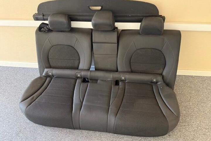 Sort Mercedes GLC250 d fra 2016