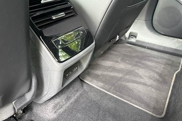 Sort VW ID.7 fra 2025