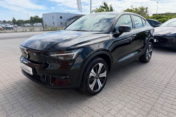 Sort Volvo C40 fra 2023