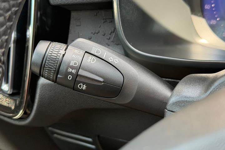 Sort Volvo C40 fra 2023