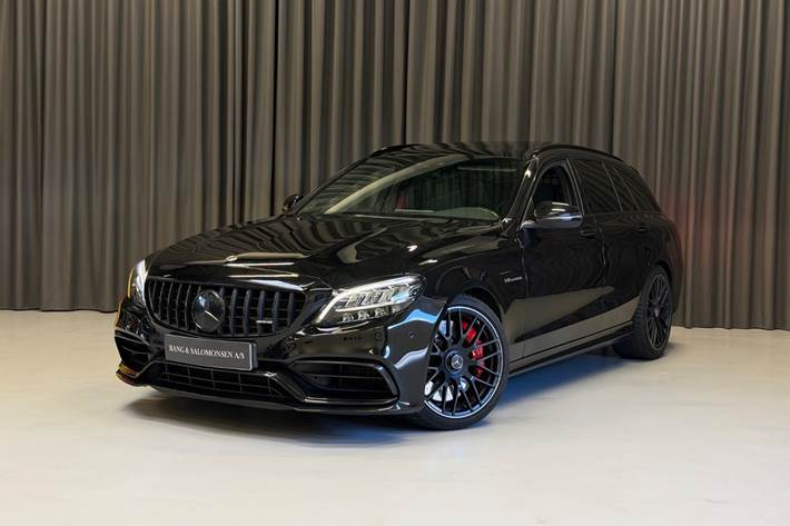Sort Mercedes C63 fra 2019