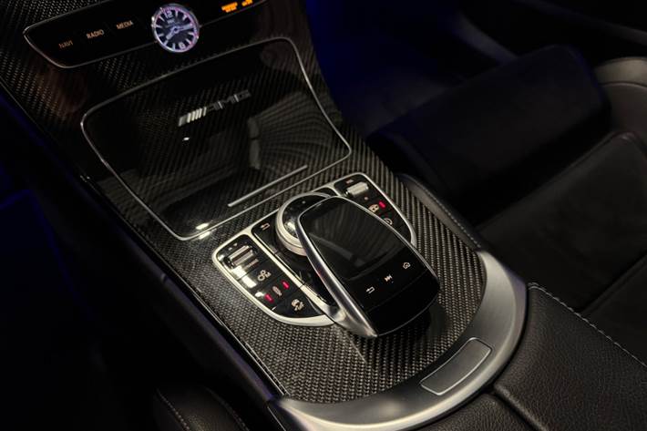 Sort Mercedes C63 fra 2019