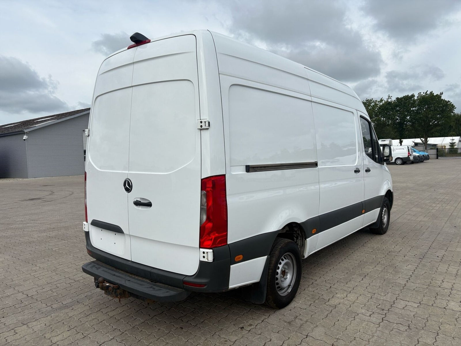 Hvid Mercedes Sprinter 316 fra 2020