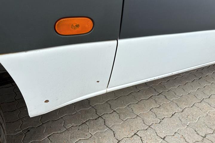 Hvid Mercedes Sprinter 316 fra 2020