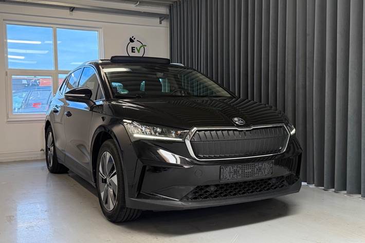 Sort Skoda Enyaq fra 2021