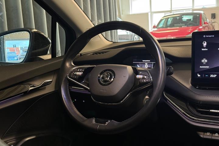 Sort Skoda Enyaq fra 2021