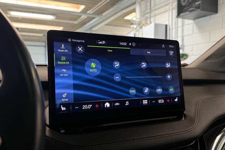 Sort Skoda Enyaq fra 2021