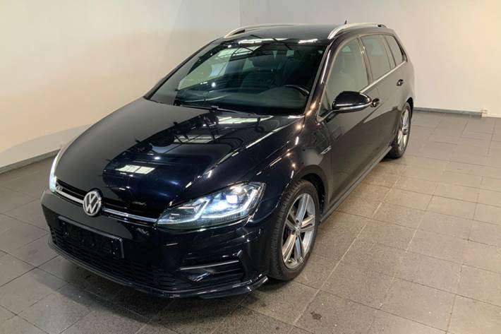Sort VW Golf VII fra 2020