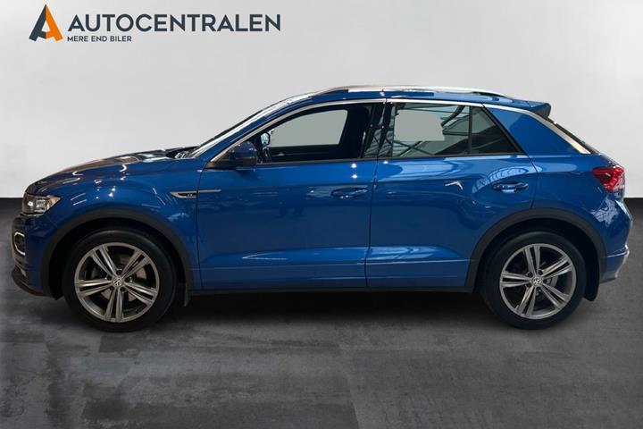 Blå VW T-Roc fra 2018