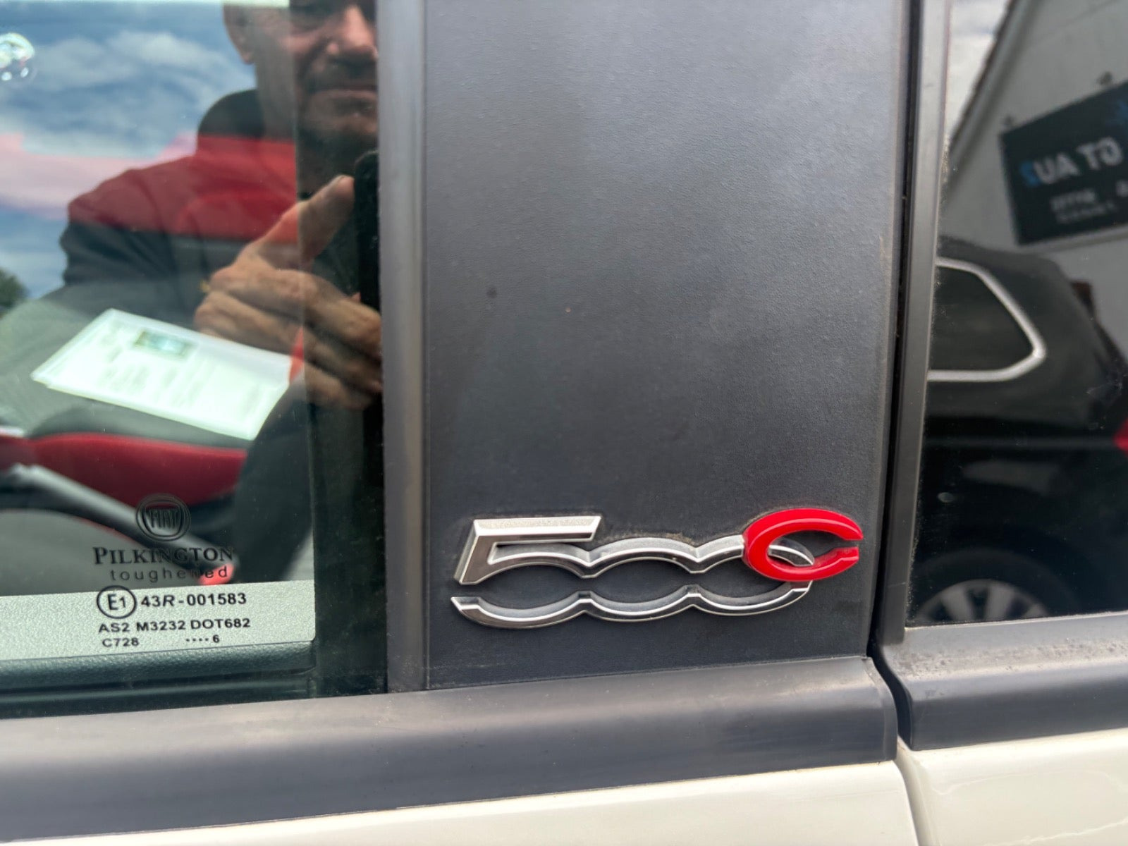 Hvid Fiat 500C fra 2016