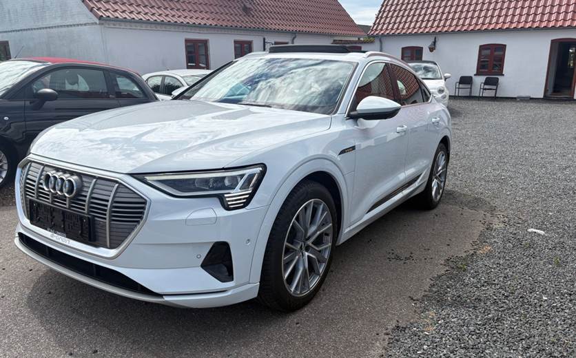 Audi e-tron 50 Advanced Prestige Sportback quattro