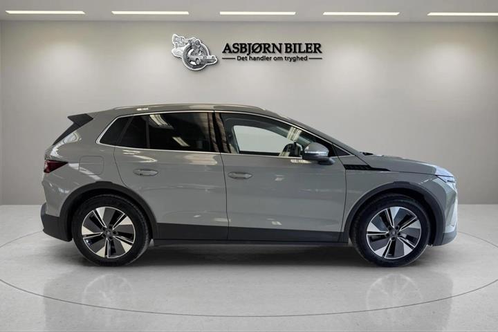 Grå Skoda Elroq fra 2025