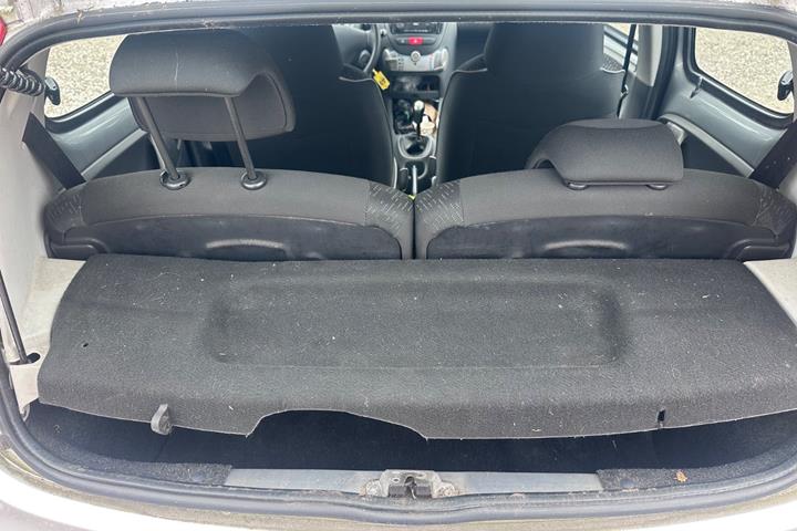 undefined Peugeot 107 fra 2010