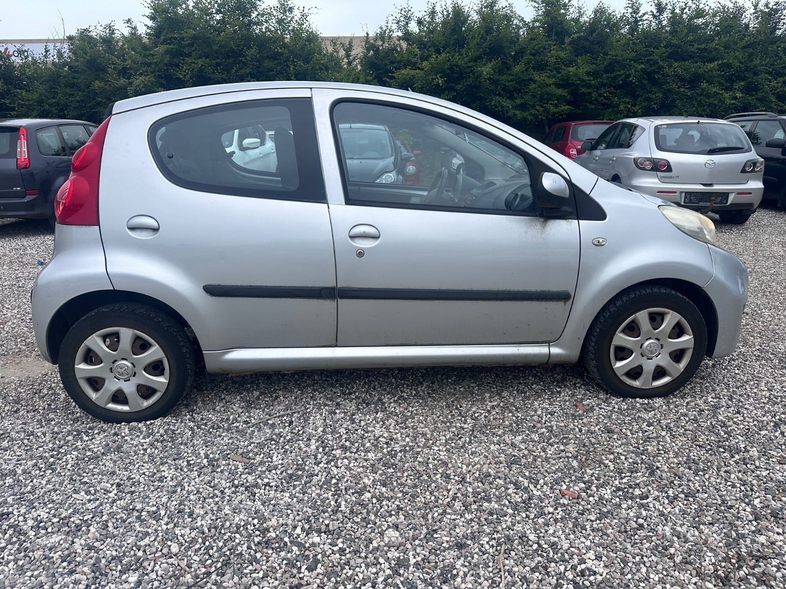 undefined Peugeot 107 fra 2010