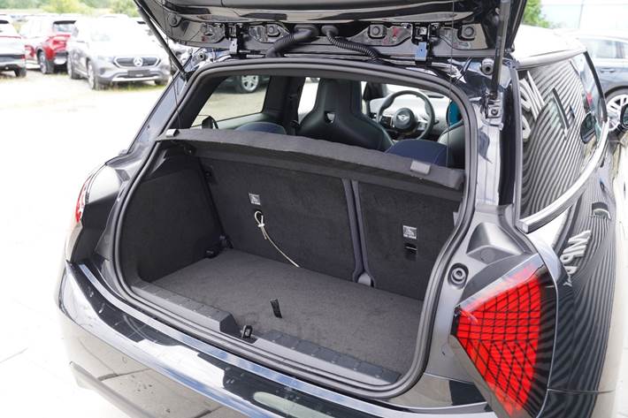 Sort Mini Cooper SE fra 2025