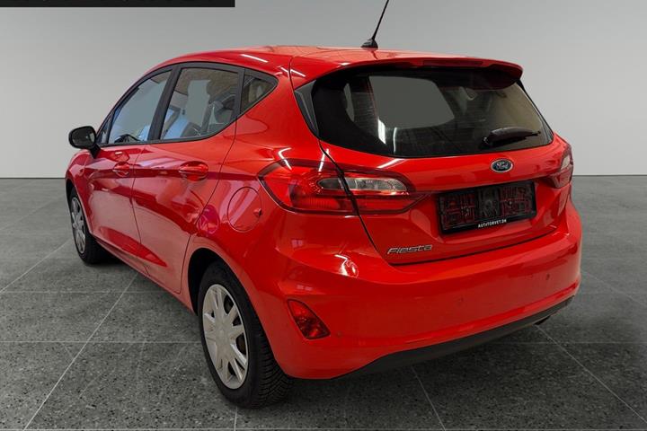 Rød Ford Fiesta fra 2019
