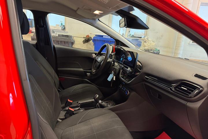 Rød Ford Fiesta fra 2019