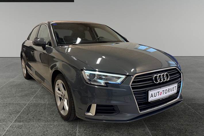 Grå Audi A3 fra 2017