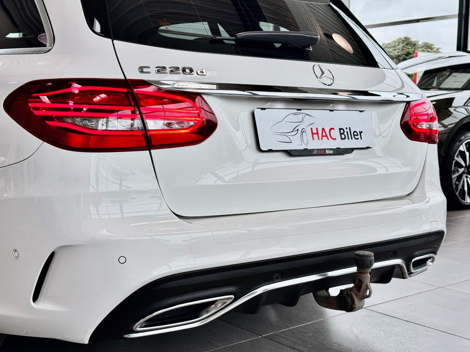 Sort Mercedes C220 d fra 2018