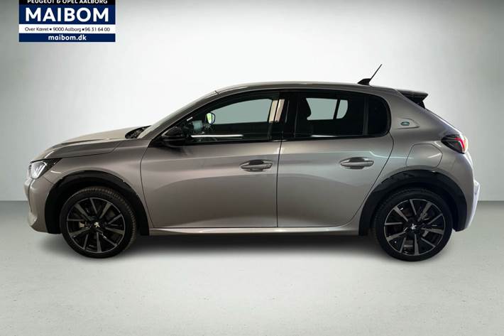 Grå Peugeot e-208 fra 2023