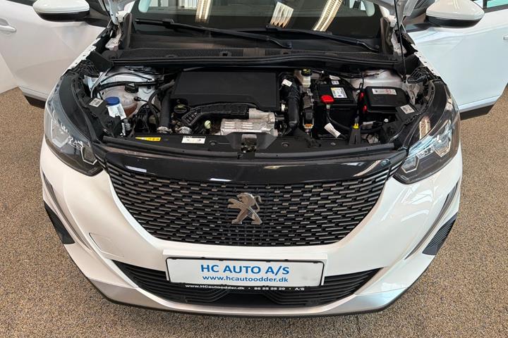 Hvid Peugeot 2008 fra 2020
