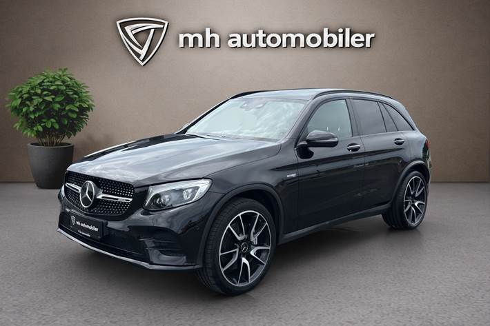 Sort Mercedes GLC43 fra 2017