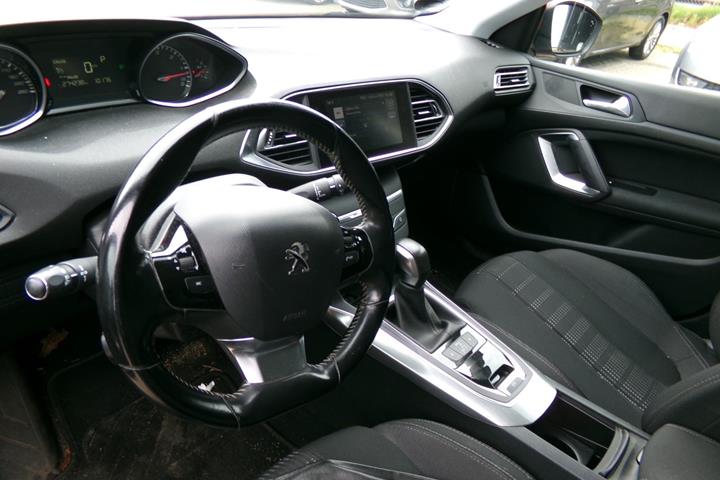 undefined Peugeot 308 fra 2016