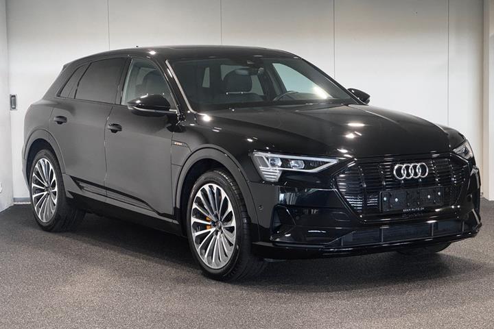 Sort Audi e-tron fra 2023