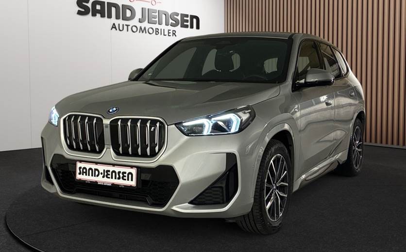 BMW iX1 xDrive30 M-Sport Premium