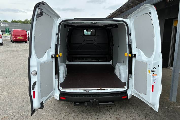 Hvid Ford Transit Custom 300 L1 fra 2023