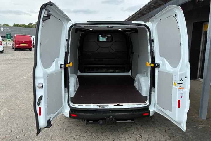 Hvid Ford Transit Custom 300 L1 fra 2023
