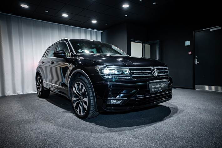 Sort VW Tiguan fra 2019