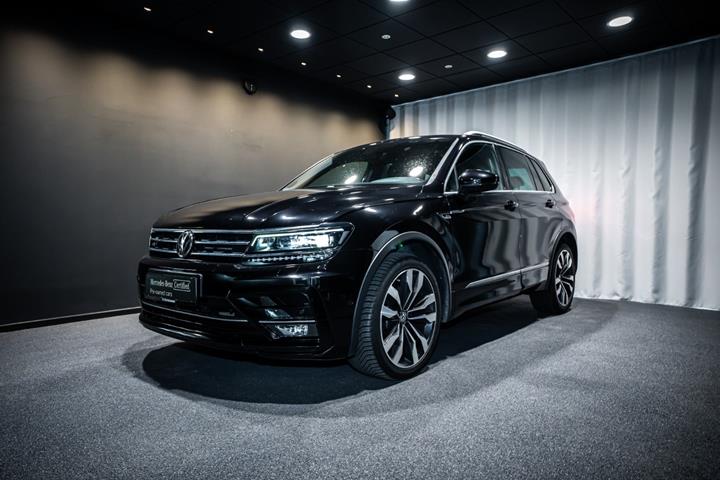 Sort VW Tiguan fra 2019