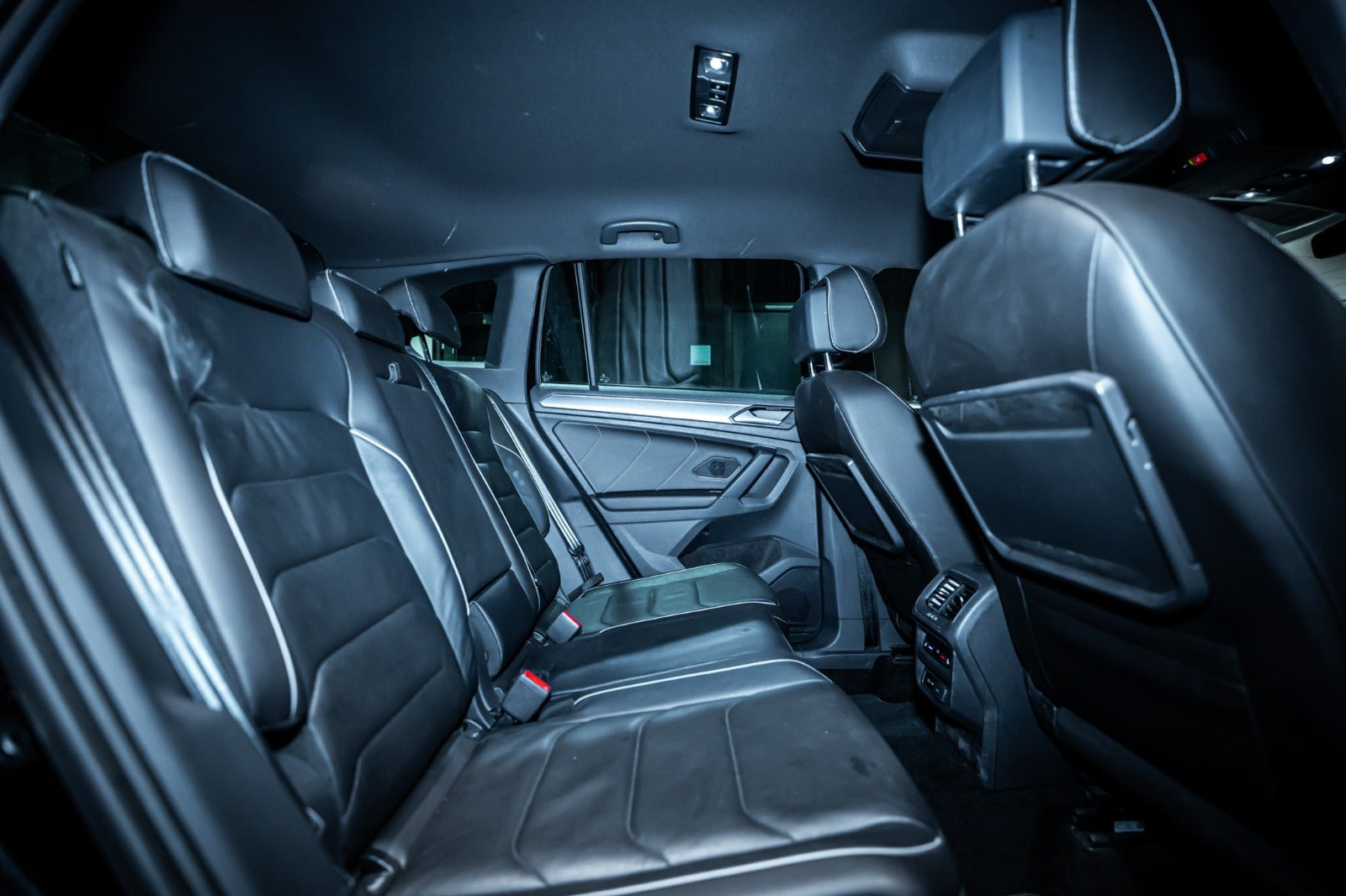 Sort VW Tiguan fra 2019