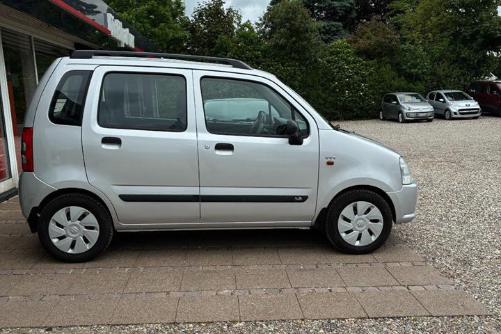 undefined Suzuki Wagon R+ fra 2004