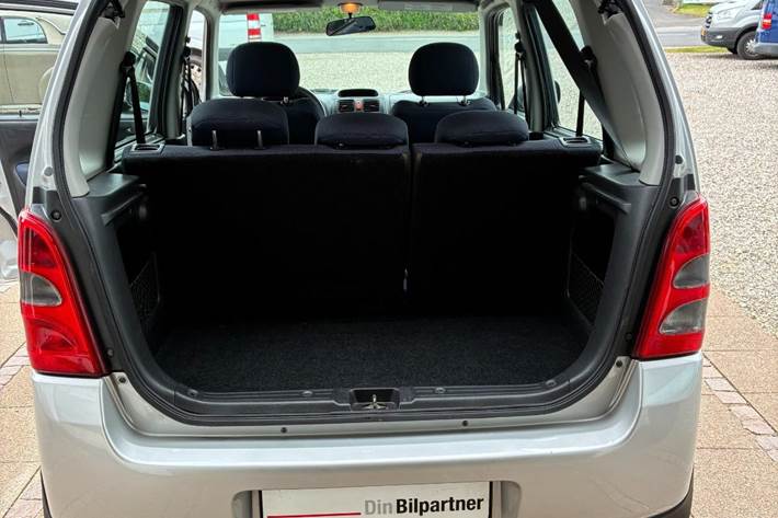 undefined Suzuki Wagon R+ fra 2004