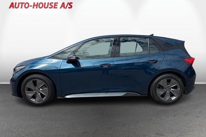 Blå Cupra Born fra 2022
