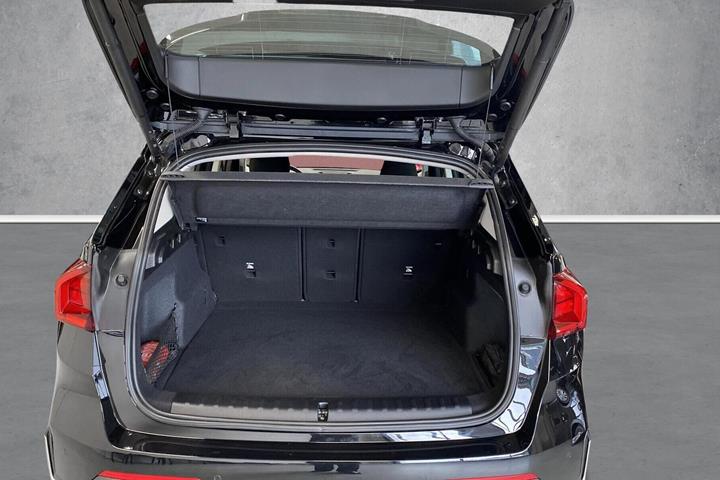 Sort BMW iX1 fra 2024