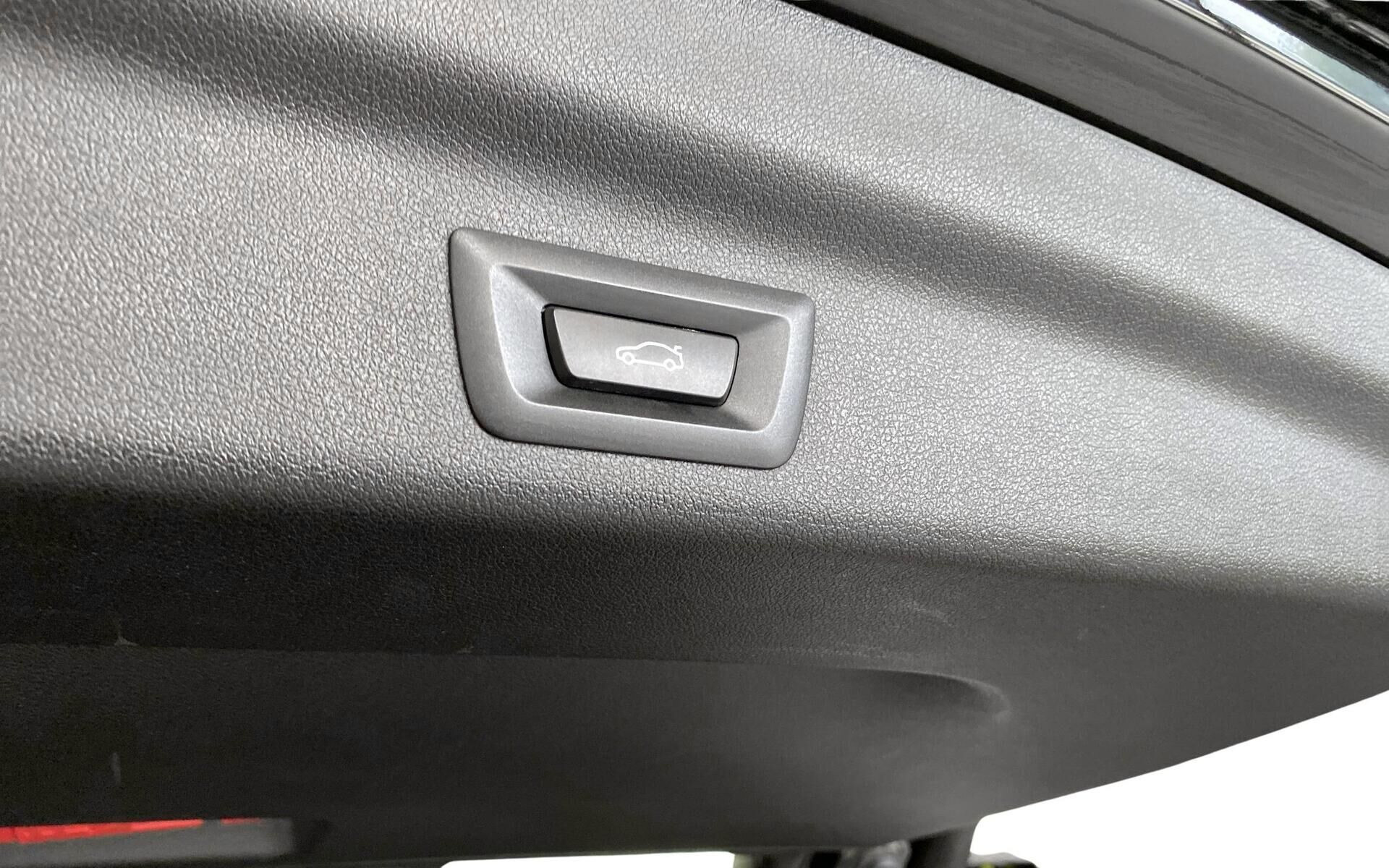 Sort BMW iX1 fra 2024